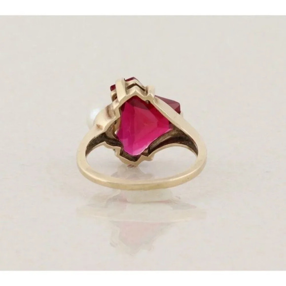 10k Yellow Gold Lab Created Ruby & Freshwater Pearl Ring Size 7 1/4 - Picture 7 of 7